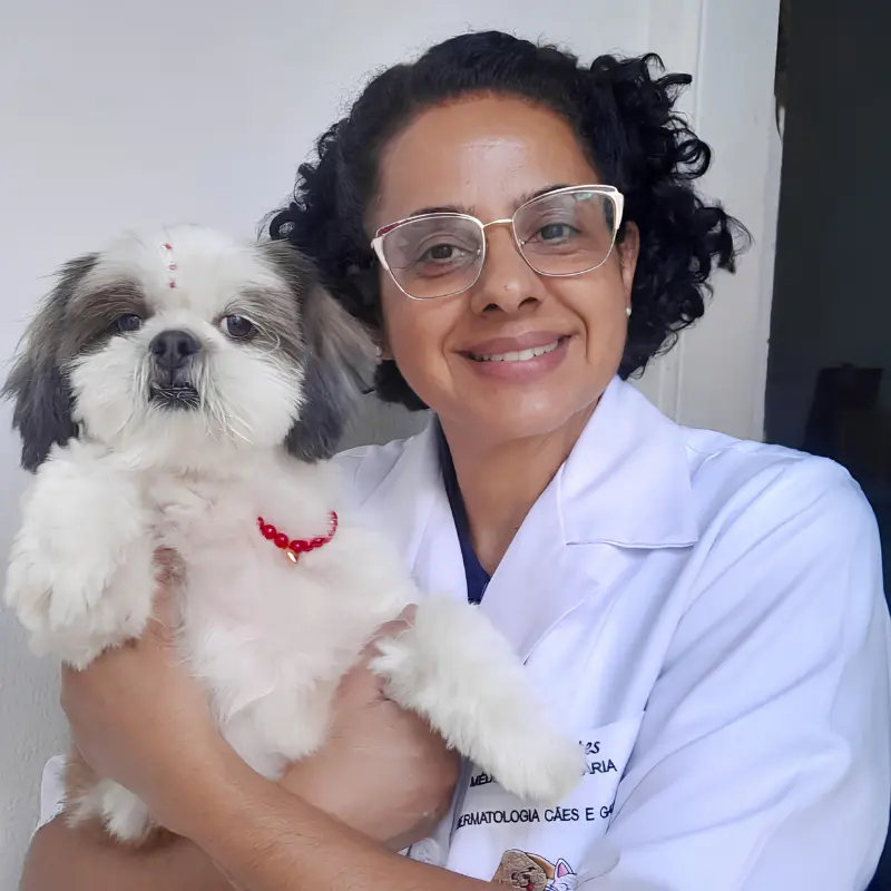 Clínica Veterinária Fauna - Dra. Raquel Fontes - CRMV-MG 5936
